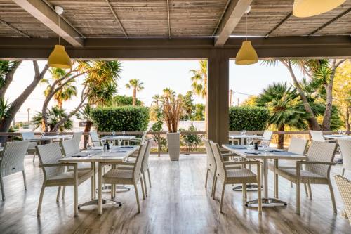 BW-boho-resort-hotel-exterior-restaurant-1 (1)